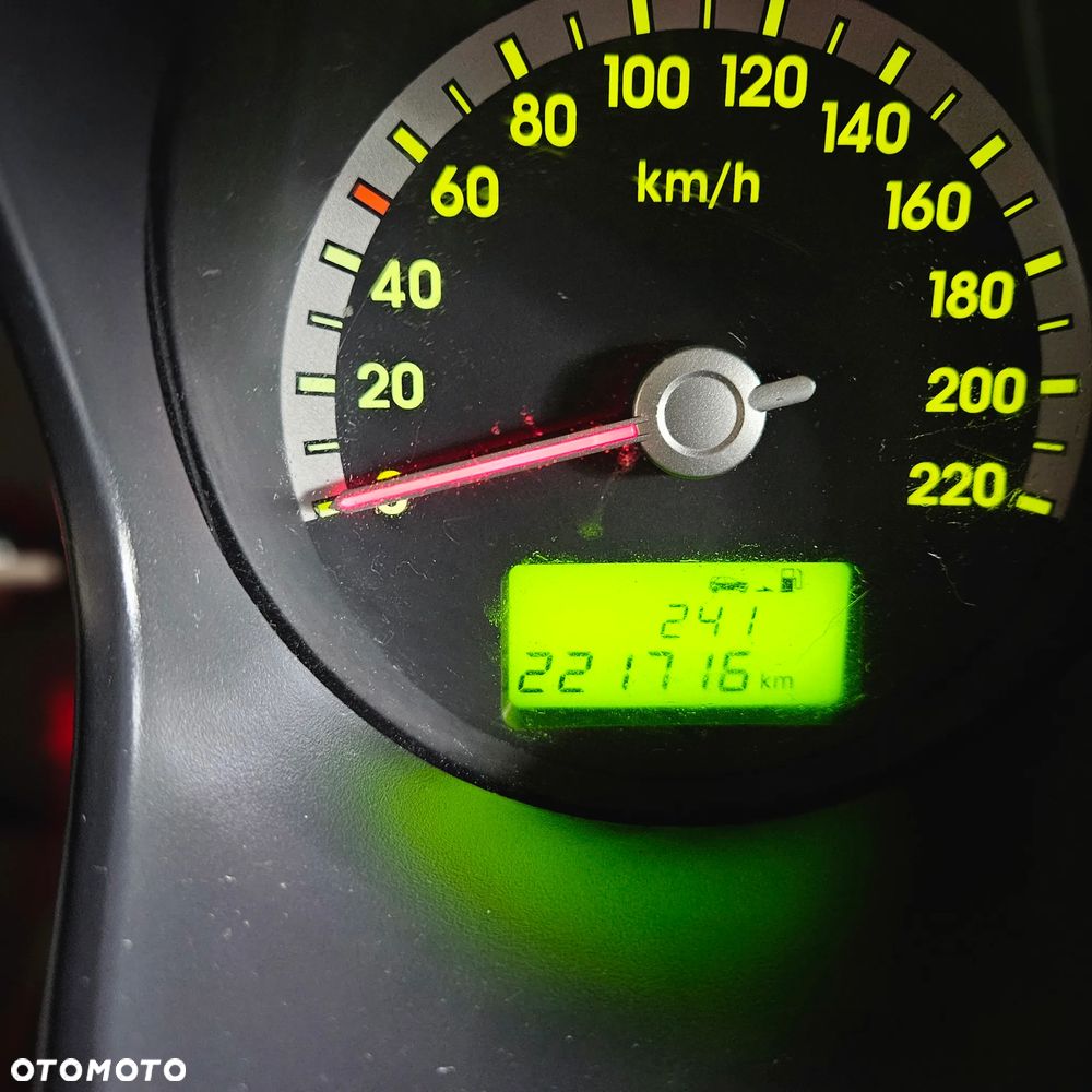 Kia Sportage - 23