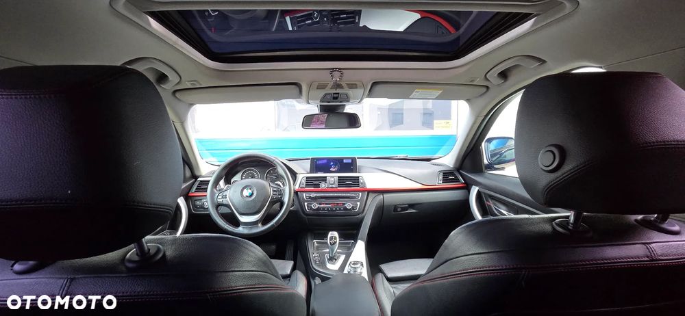 BMW Seria 3 ver-320d-xdrive-sport-line - 18