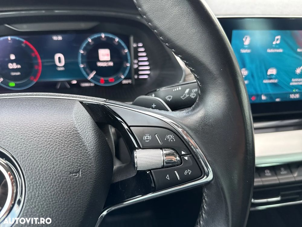 Skoda Octavia 2.0 TDI DSG Style - 16