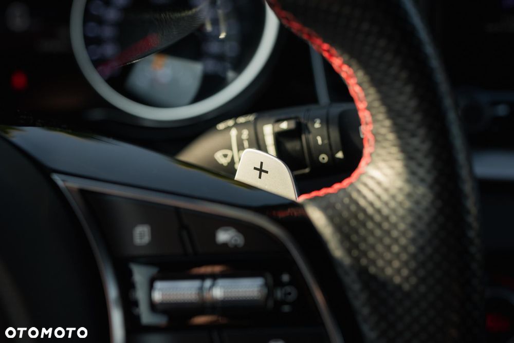 Kia ProCeed 1.6 T-GDI GT DCT - 26