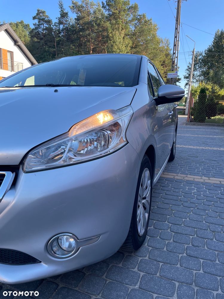 Peugeot 208 1.4 HDi Access - 9