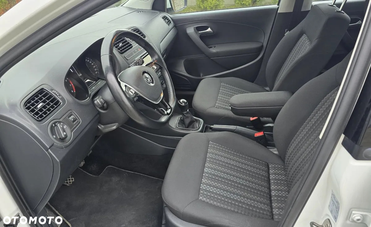 Volkswagen Polo 1.0 (Blue Motion Technology) Comfortline - 10