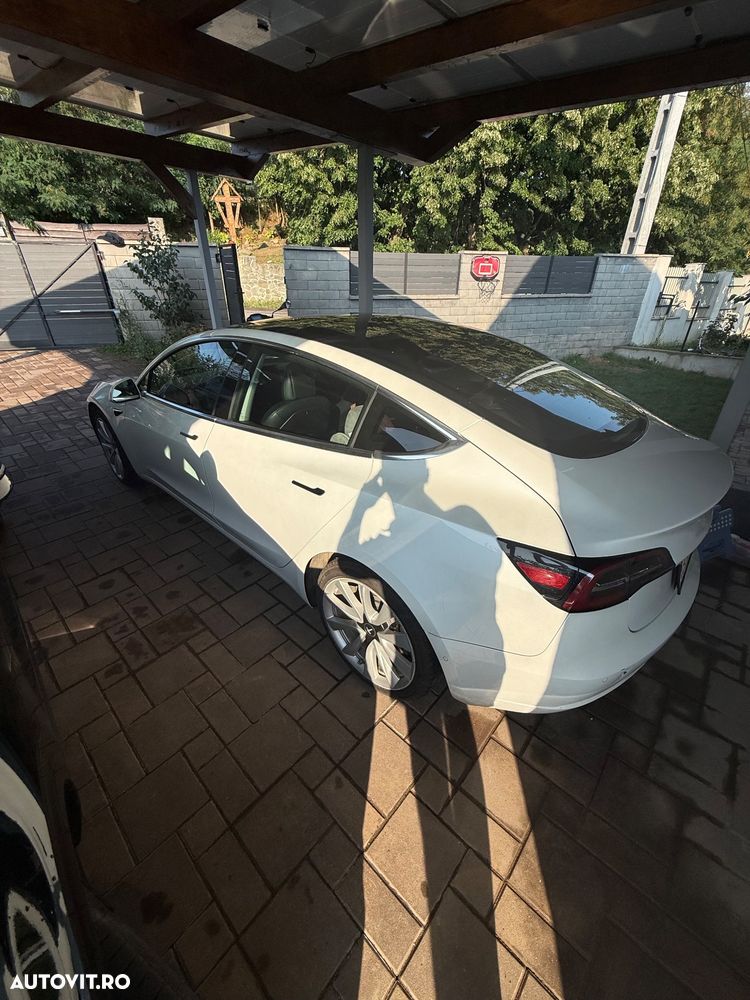 Tesla Model 3 Performance - 6