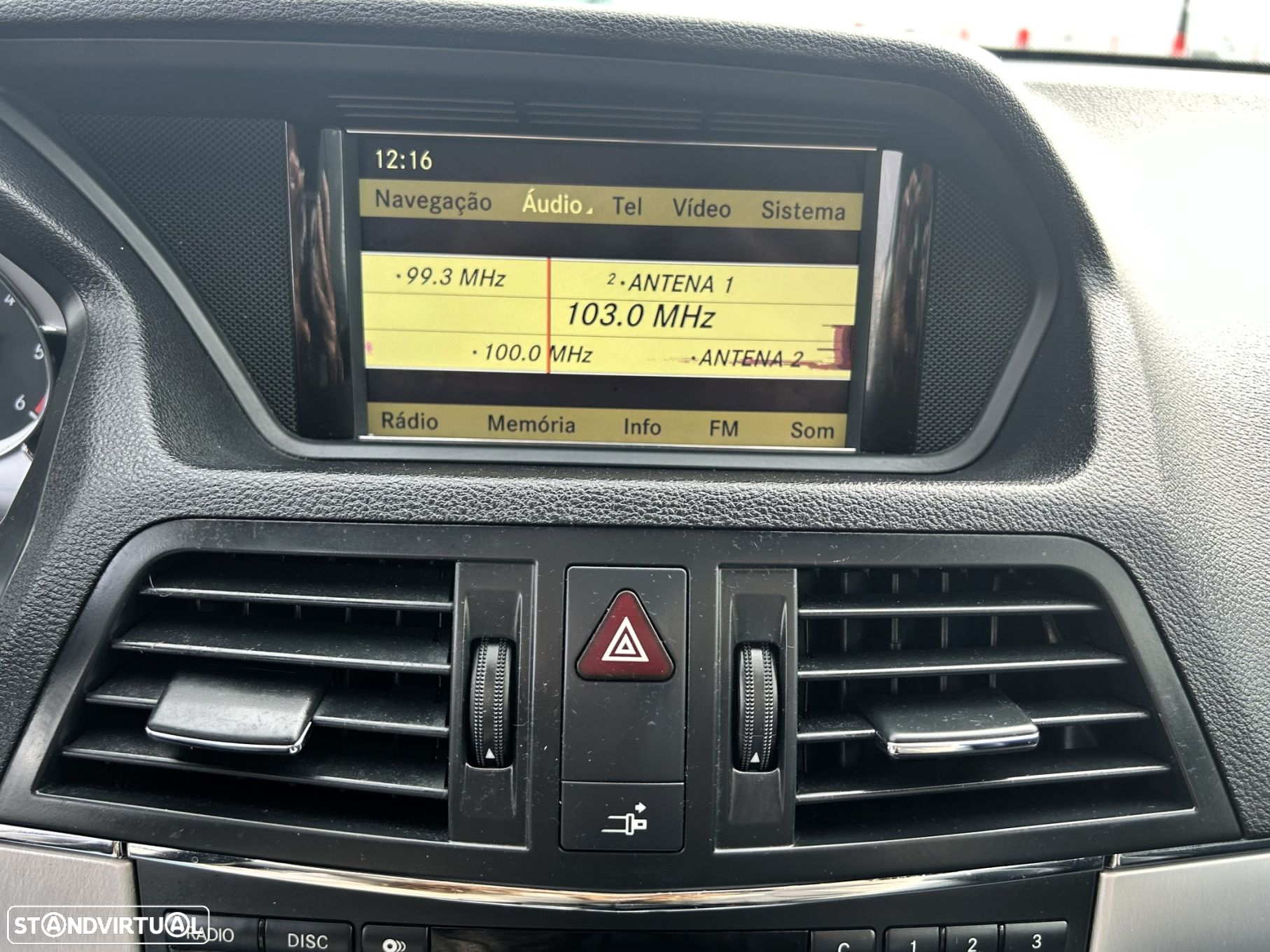 Mercedes-Benz E 250 CDi Avantgarde BlueEfficiency Auto. - 21