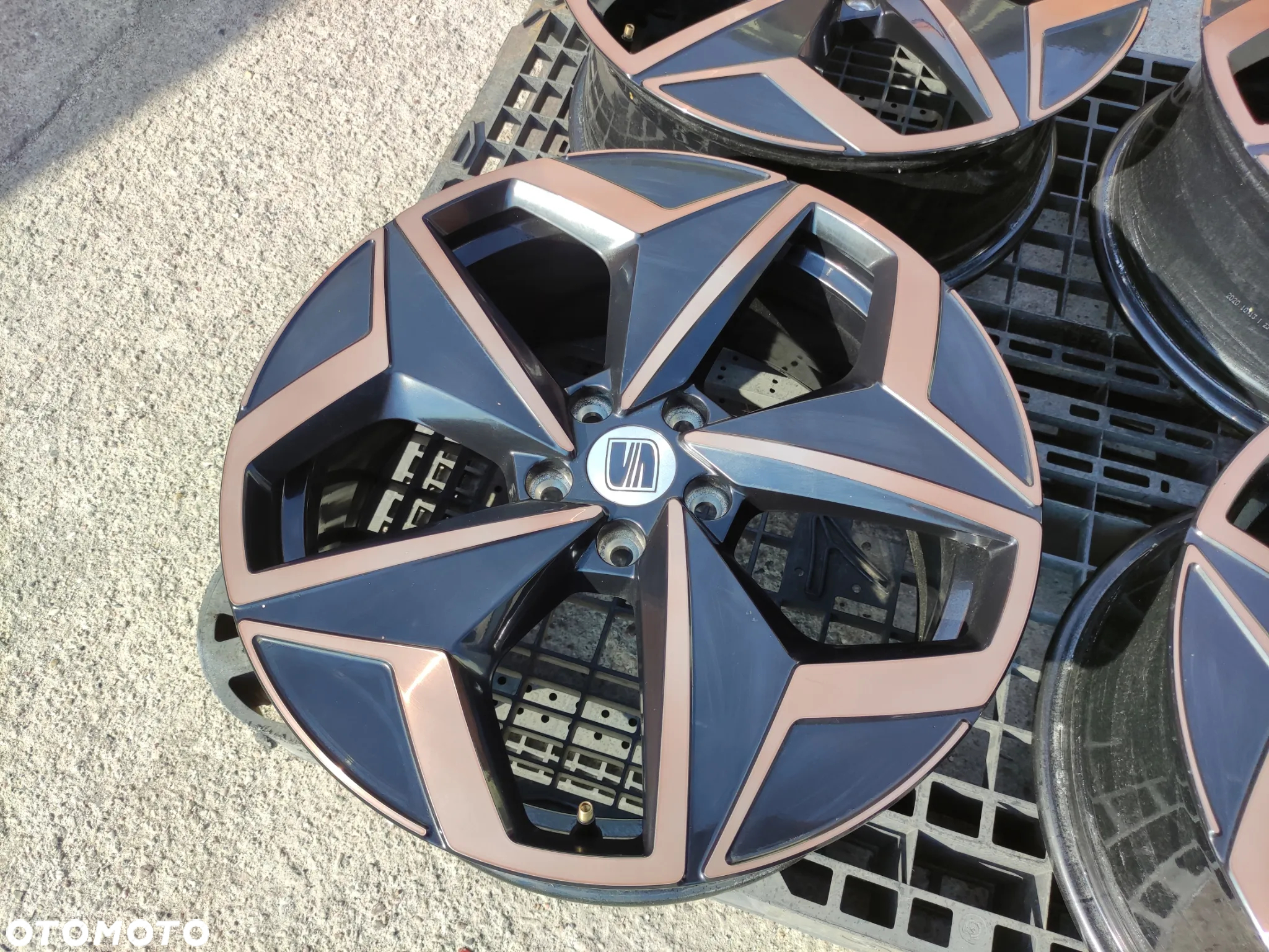 5x112 Alufelgi Felgi Aluminiowe 19 VW 10A ID.3 GOLF V 5 VI 6 VII 7 VIII 8 Skoda Octavia III IV 3 4  SEAT LEON II III IV 2 3 4 Cupra  Audi A3 8P 8V  Legnica ALU-RAD - 6