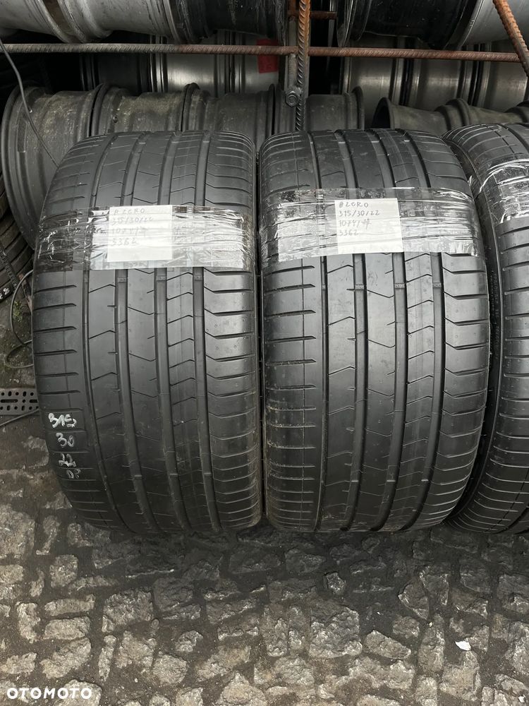 315 30 22 / 275 35 22 / Pirelli P Zero *-BMW XL 4szt. - 2