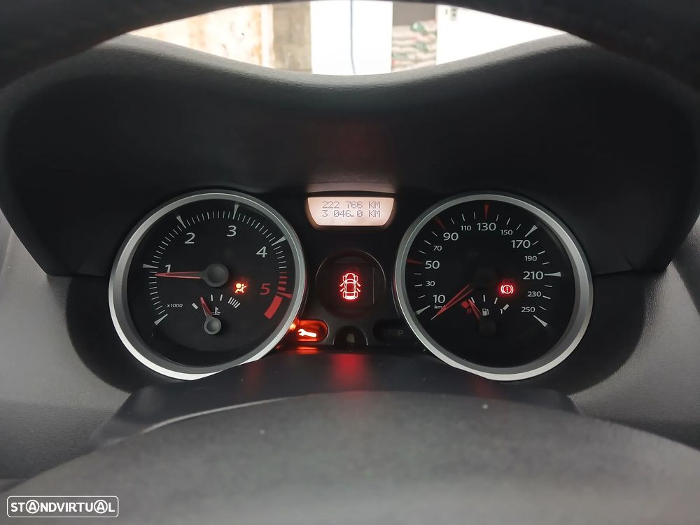 Renault Mégane CC 1.5 dCi Extreme - 17