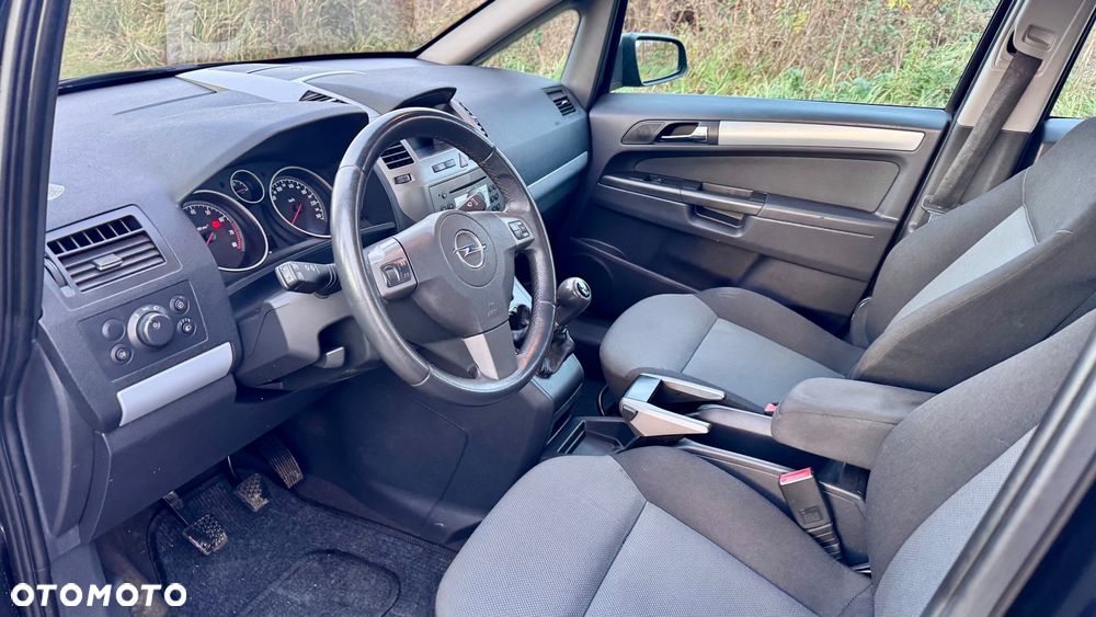 Opel Zafira 2.2 Elegance - 14