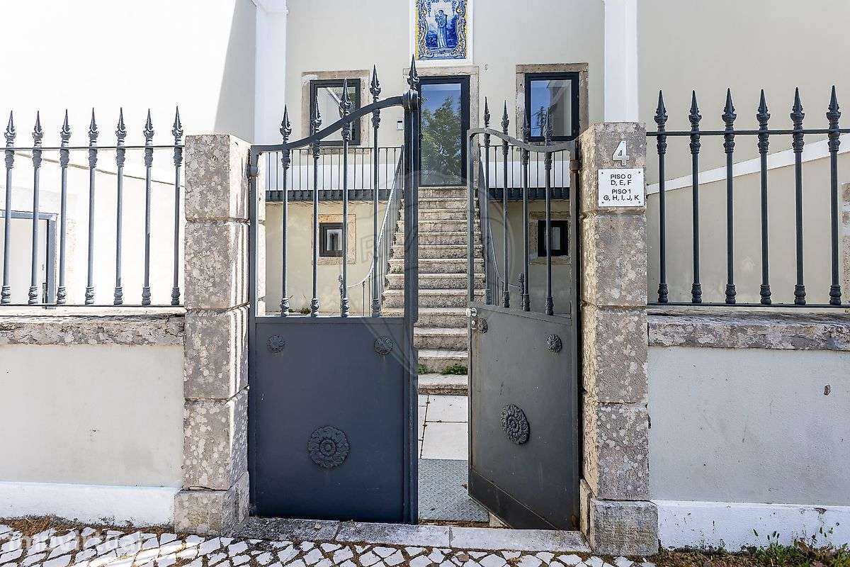 Estúdio T0 para arrendamento - Grande imagem: 2/5