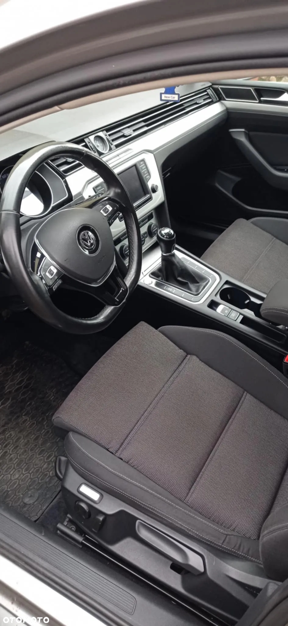 Volkswagen Passat 2.0 TDI BMT Comfortline - 5