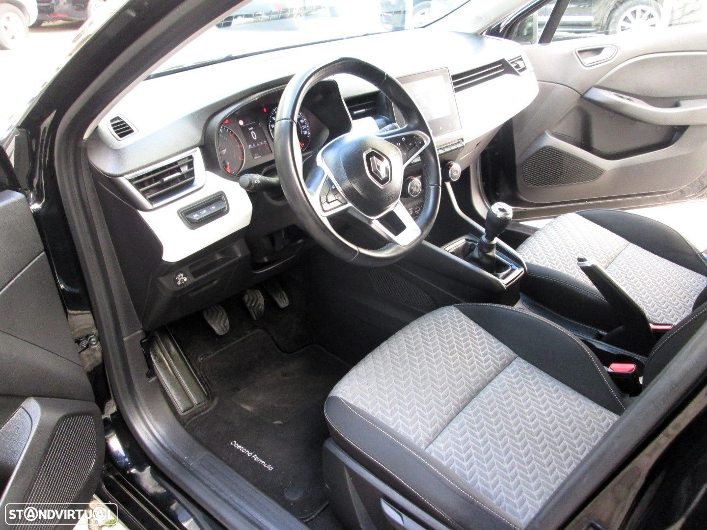Renault Clio 1.0 TCe Evolution Bi-Fuel - 6