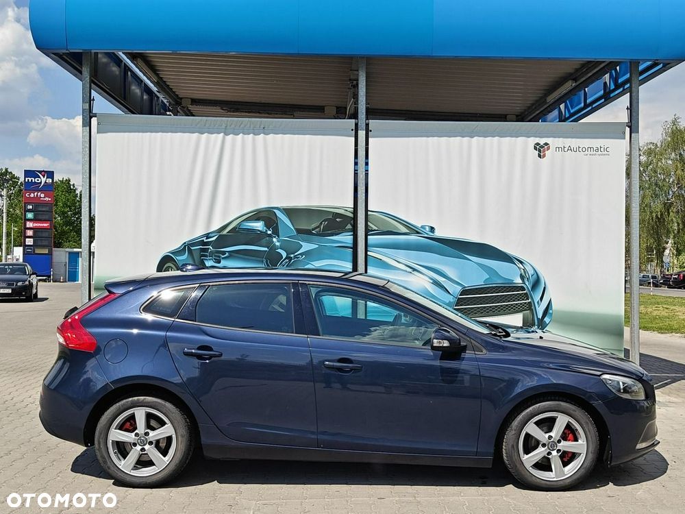 Volvo V40 - 8