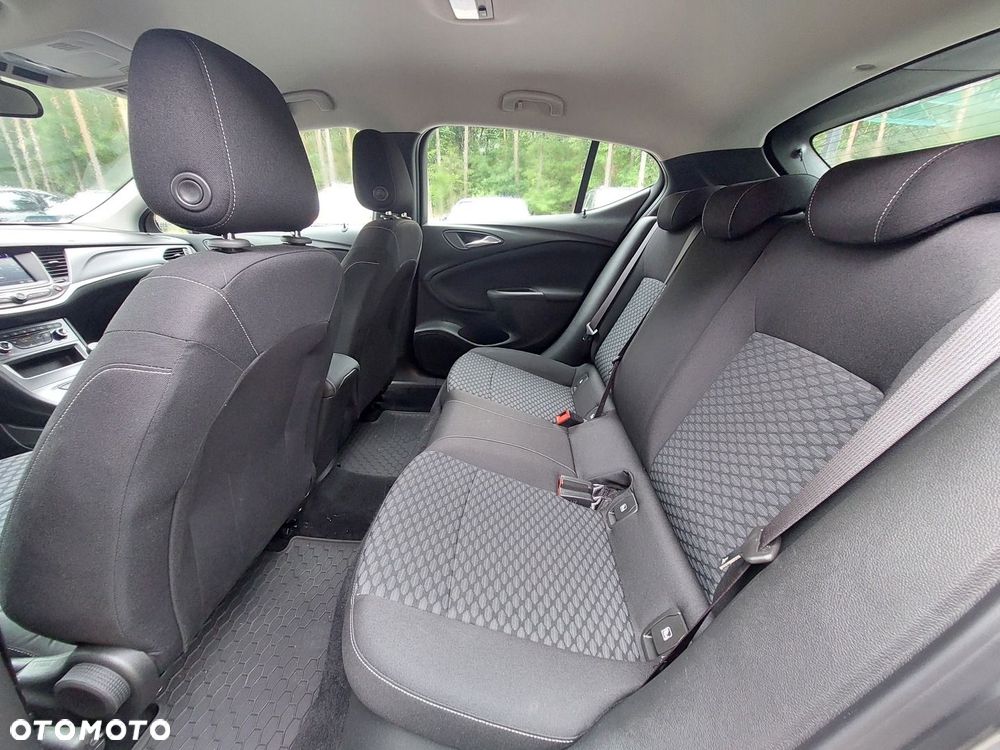 Opel Astra - 11