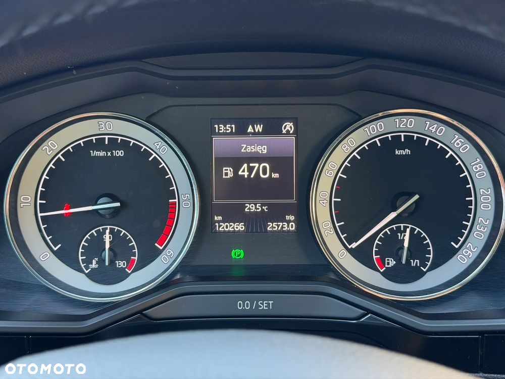 Skoda Superb 2.0 TDI L&K DSG - 14