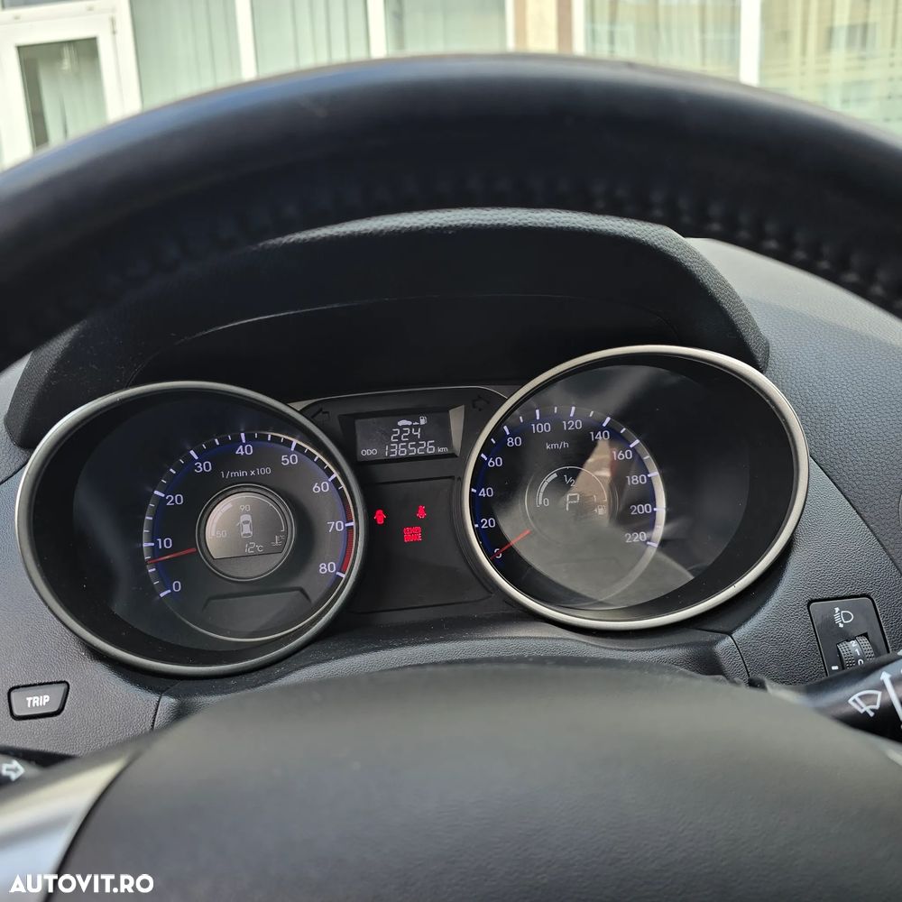 Hyundai ix35 2.0 4WD Automatik Premium - 13