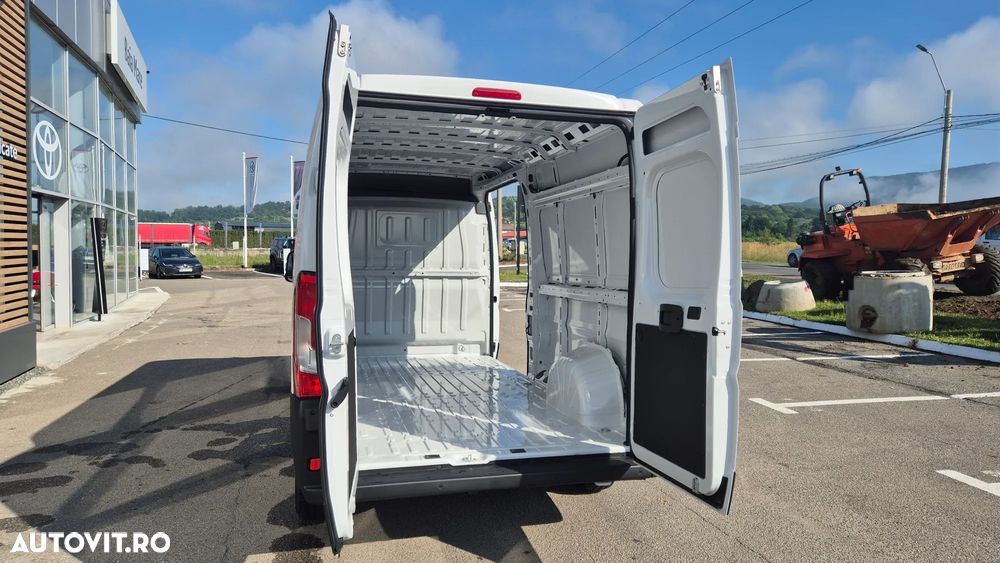 Toyota Proace MAX - 11