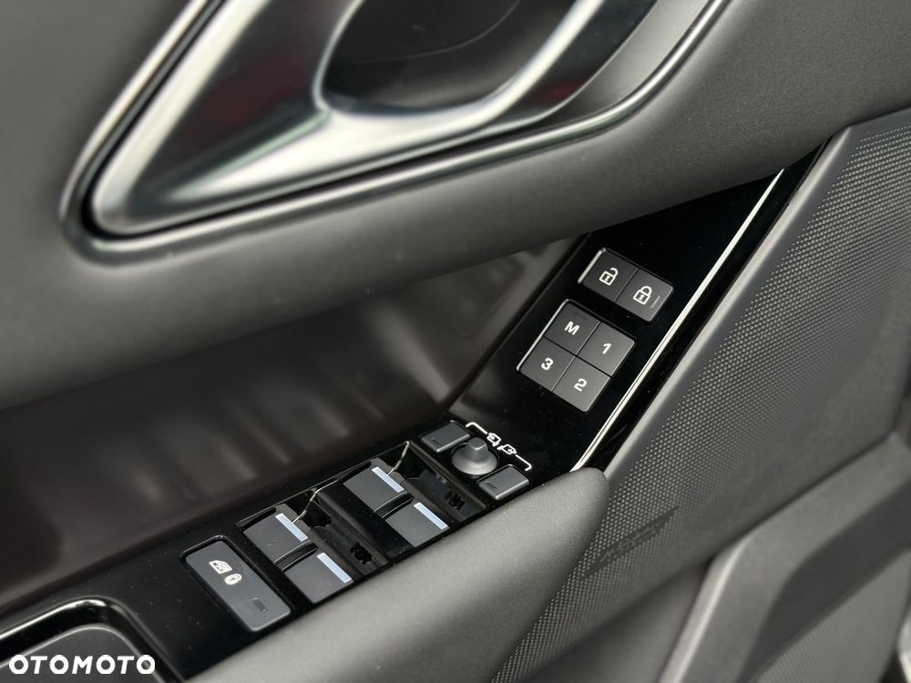Land Rover Range Rover Velar P400 Belgravia Edition - 15