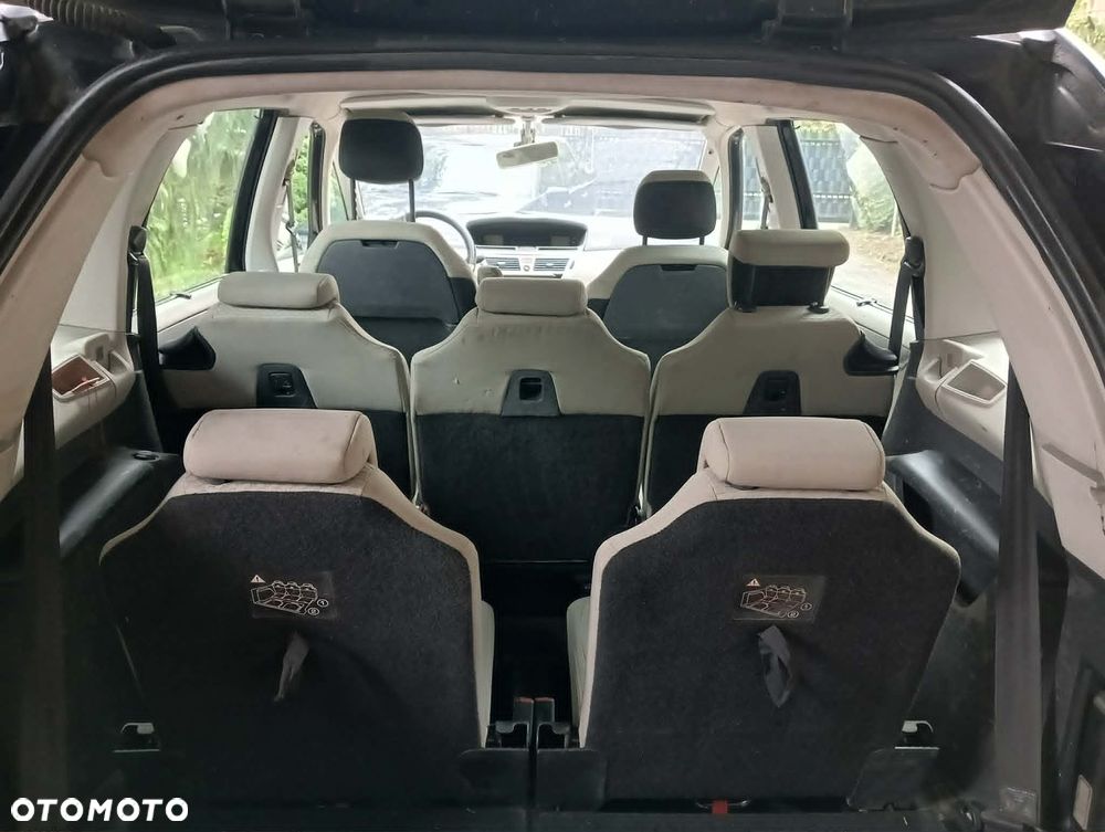Citroën C4 Picasso 2.0 HDi FAP Exclusive - 13