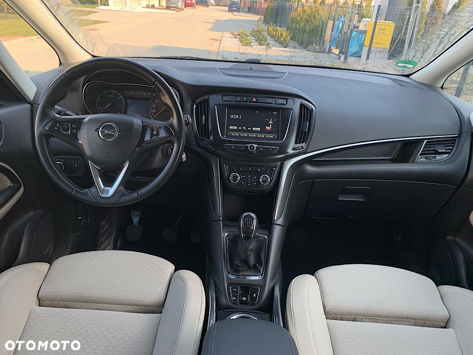 Opel Zafira - 31