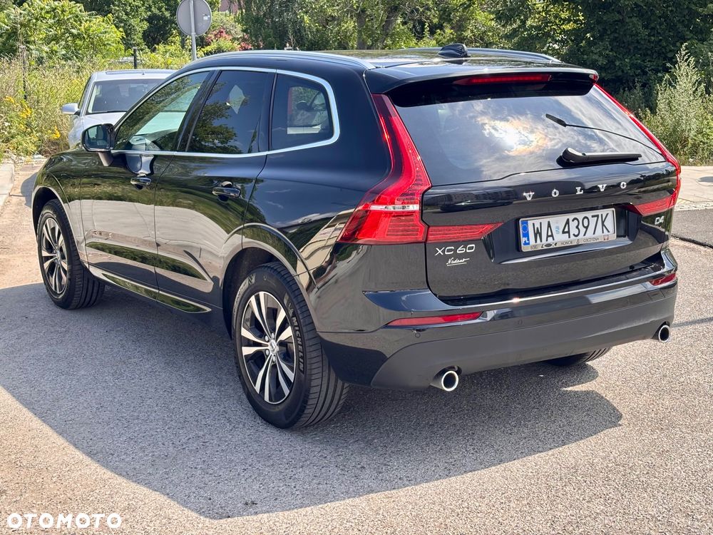 Volvo XC 60 D4 AWD Momentum - 8