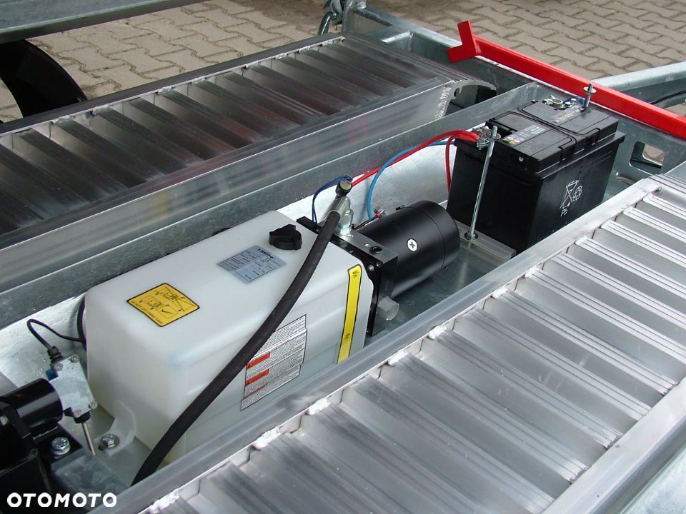 Debon Przyczepa wywrotka 3 stronna - 15