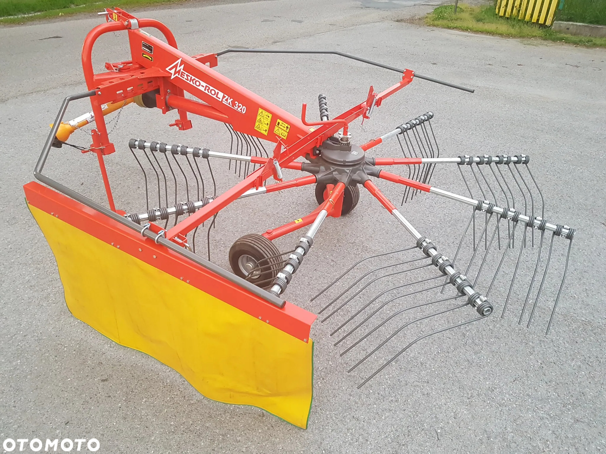 Mesko-Rol Zgrabiarka karuzelowa 3,2 m Z-320 - 7
