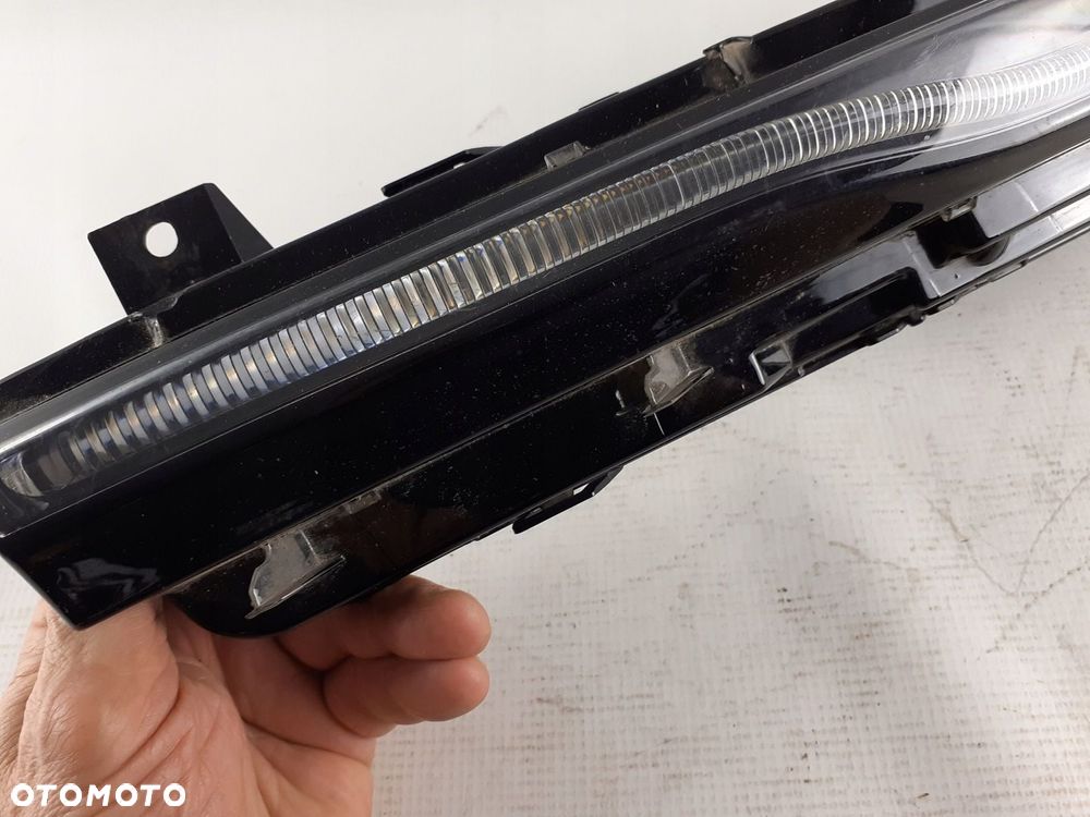 Halogen Prawy DRL LED Volvo V40 II 12-19r31395920 - 4