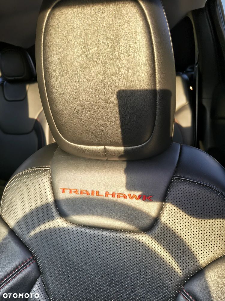 Jeep Cherokee - 20