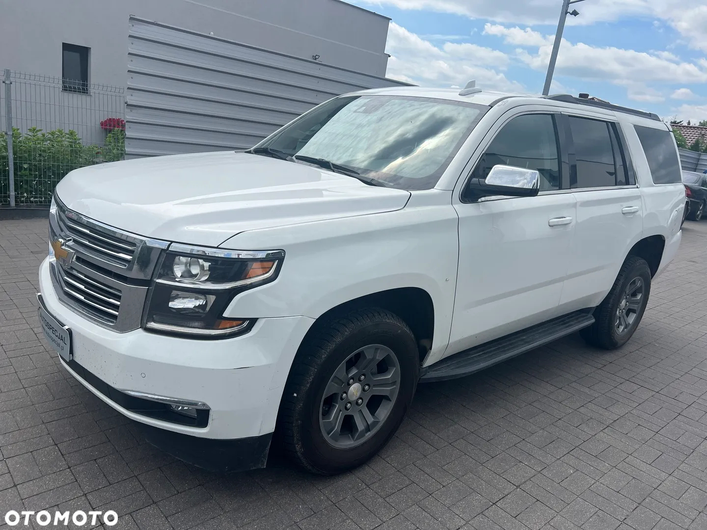 Chevrolet Tahoe - 6