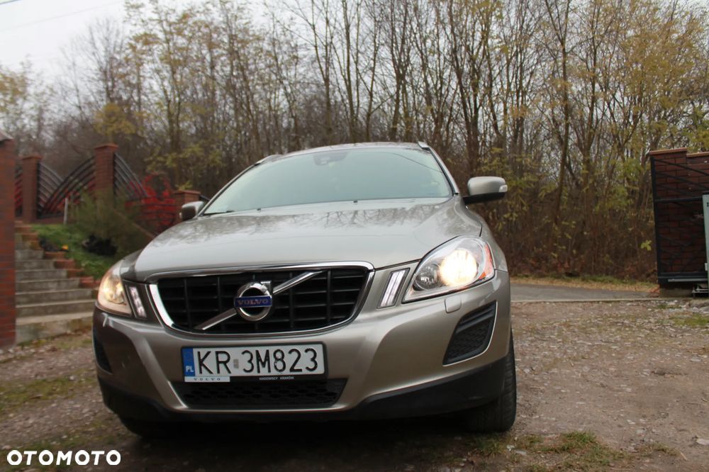 Volvo XC 60 - 6