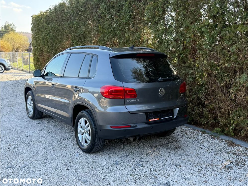 Volkswagen Tiguan - 4