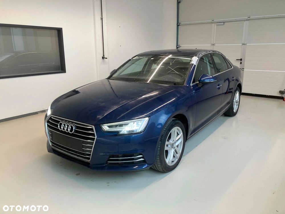Audi  A4 B9 8W SEDAN szyberdach 8W5877041A bezowa  blenda 72 km - 13