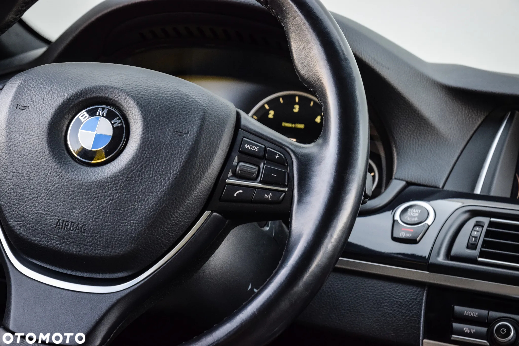 BMW Seria 5 518d Luxury Line sport - 31