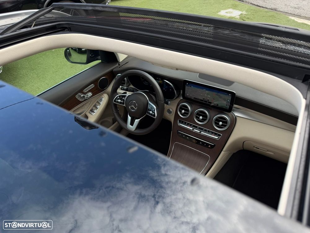 Mercedes-Benz GLC 300 de 4Matic - 12