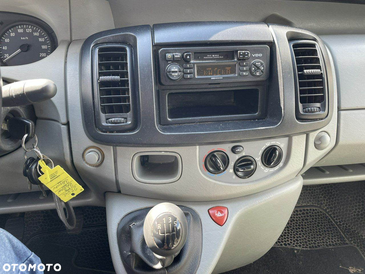 Opel Vivaro - 32