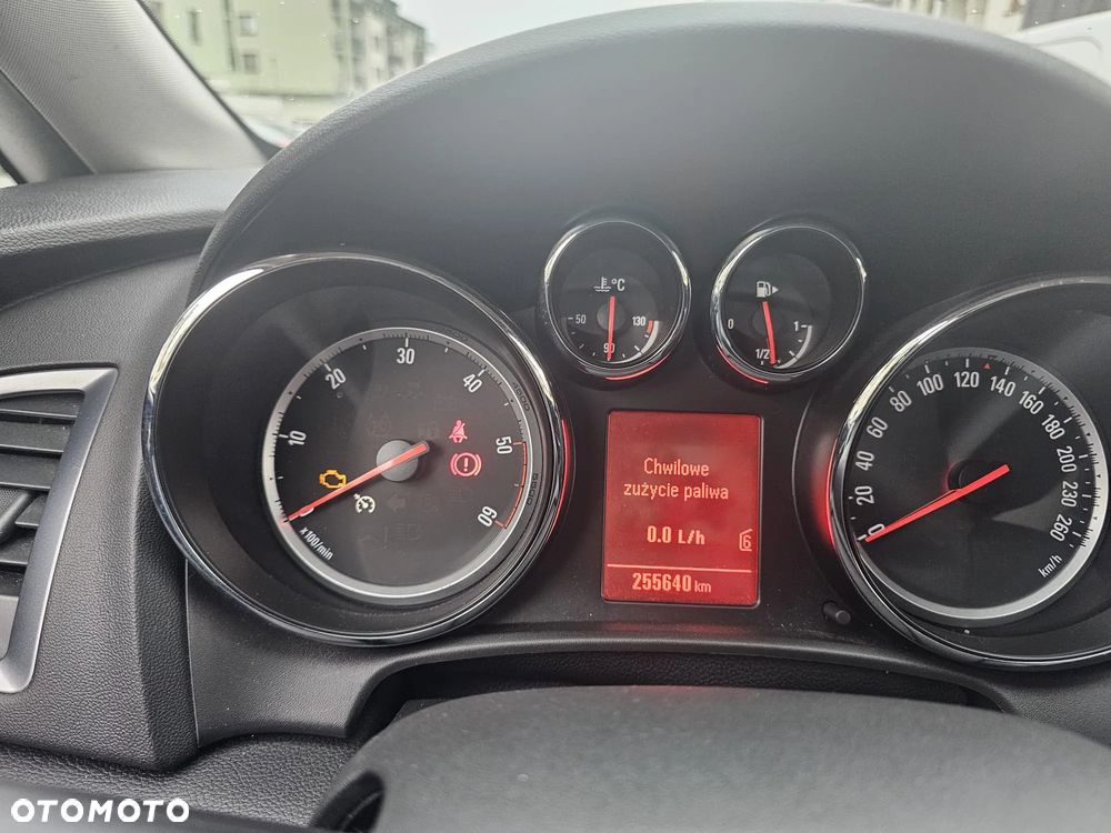 Opel Astra 1.7 CDTI Essentia - 21