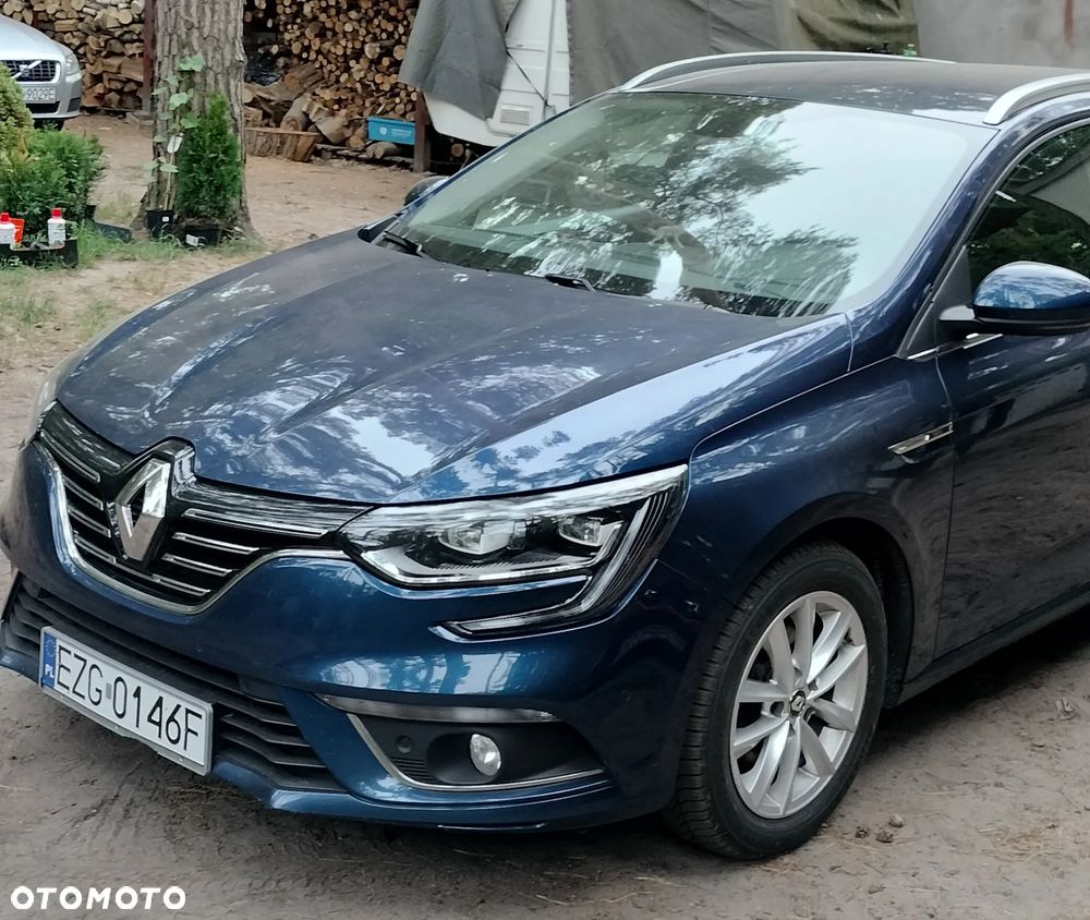Renault Megane 1.5 Blue dCi Intens - 4