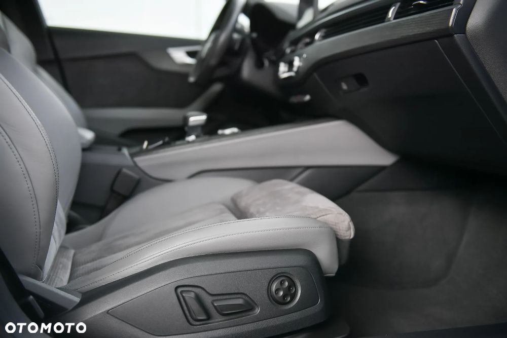Audi A4 Avant 40 g-tron S tronic S line - 37