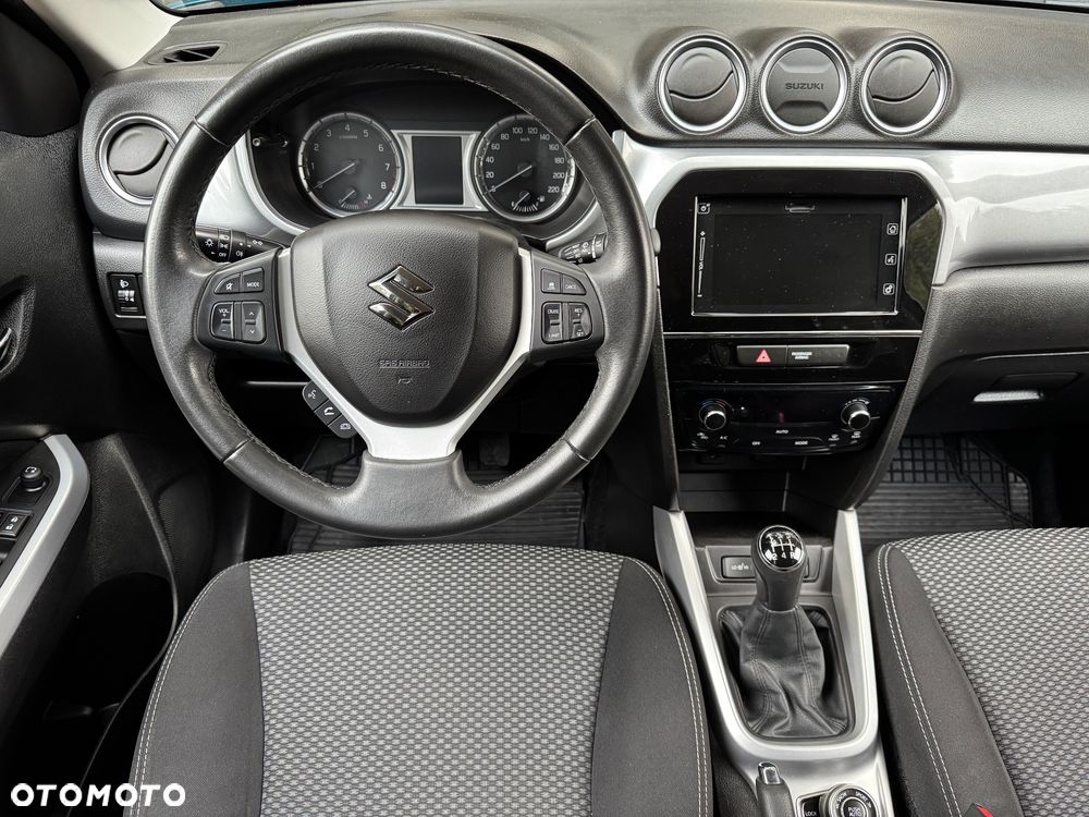 Suzuki Vitara 1.6 (4x4) Allgrip Comfort+ - 13