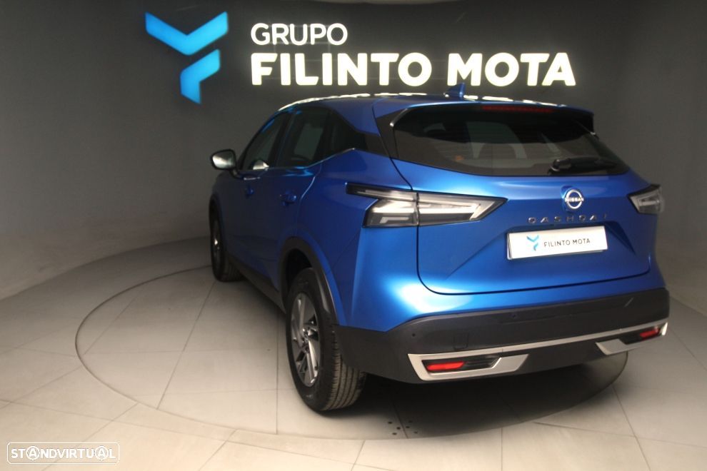 Nissan Qashqai 1.3 DIG-T Acenta Xtronic - 4