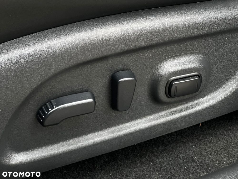 Infiniti Q60 S Premium - 16