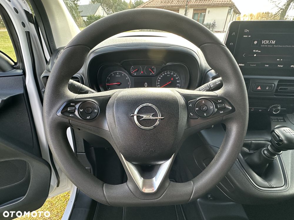 Opel Combo E VAN BLASZAK DOSTAWCZY L1H1 - 21