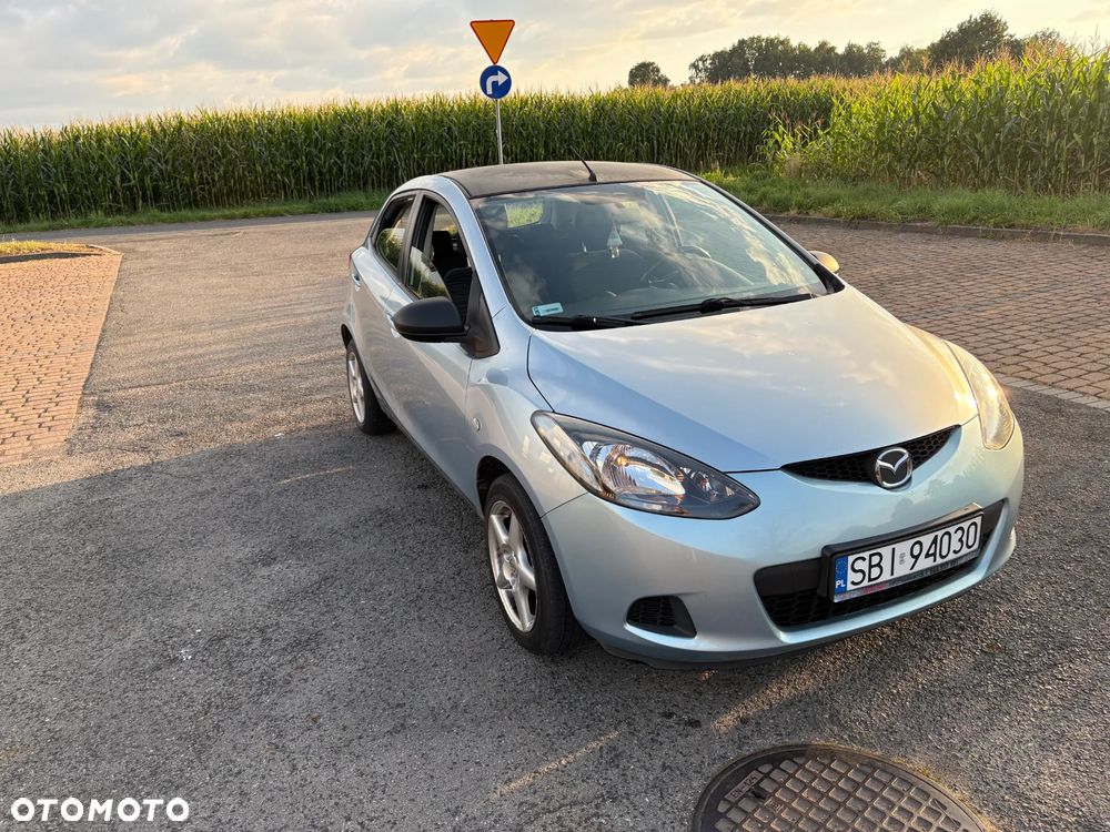 Mazda 2 - 9