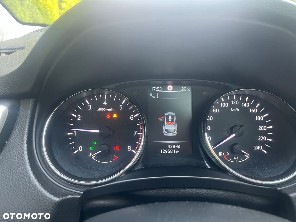 Nissan Qashqai 1.6 DIG-T Tekna - 12