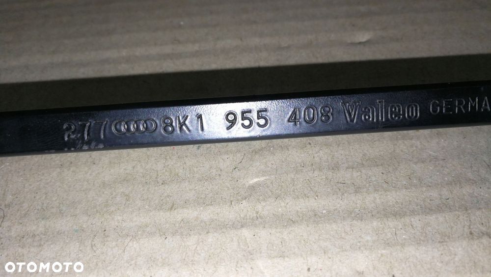 RAMIĘ WYCIERACZKI PRAWE AUDI A4 B8 EU 8K1955408 - 2