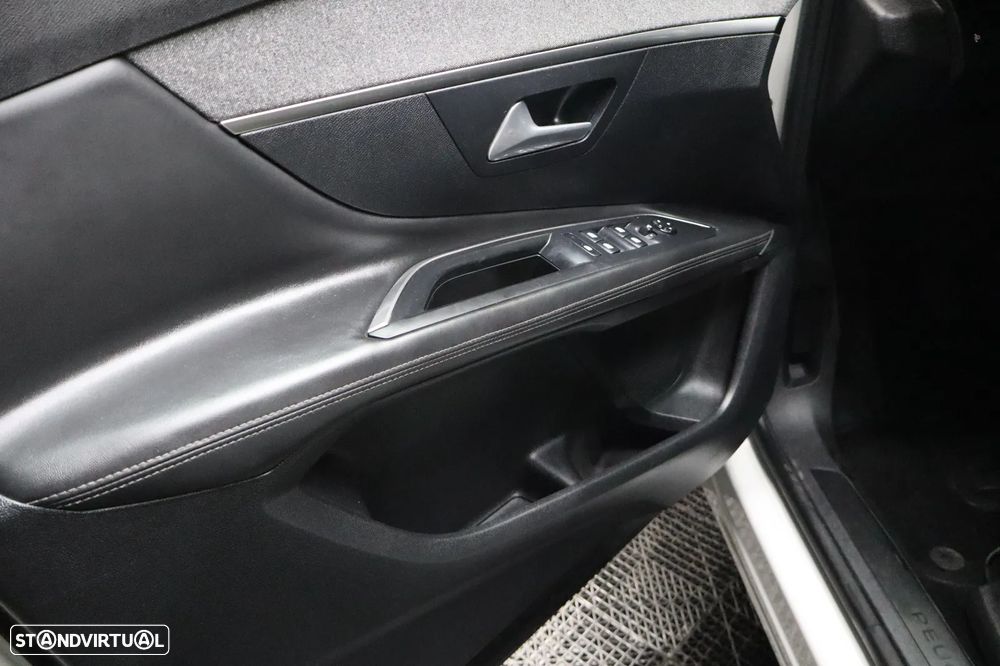 Peugeot 3008 PureTech 130 Stop & Start Active - 15