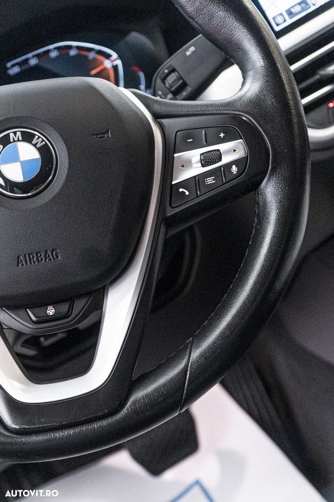 BMW Seria 3 316d Aut. Sport Line - 27