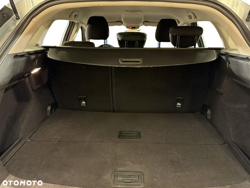 Renault Megane 1.3 TCe FAP Equilibre - 11