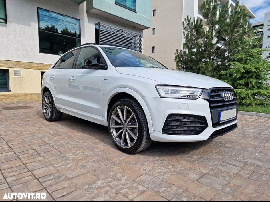 Audi Q3 2.0 TFSI Quattro Stronic - 1