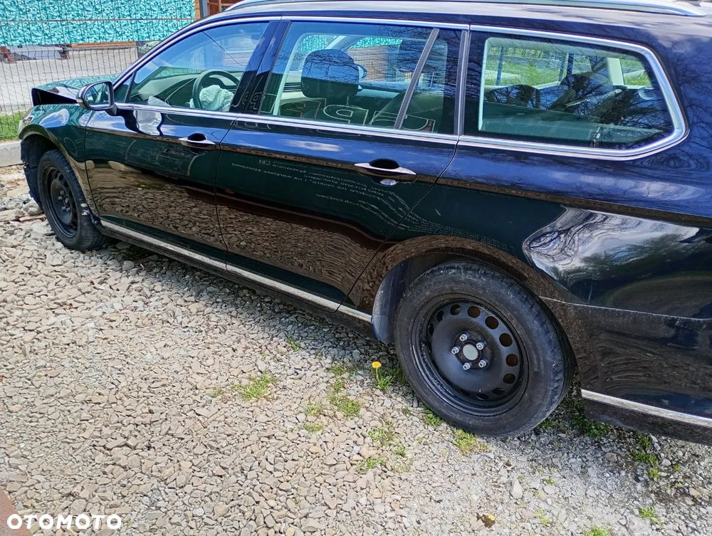 Volkswagen Passat 2.0 TDI SCR DSG Highline - 4